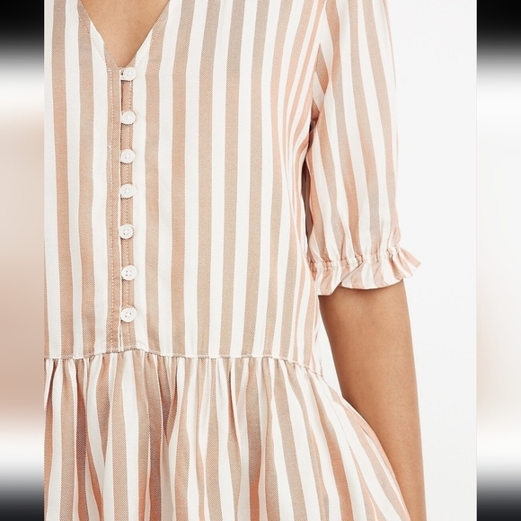 Madewell Courtyard Ruffle-Hem Top in Stripe size small - Picture 3 of 9